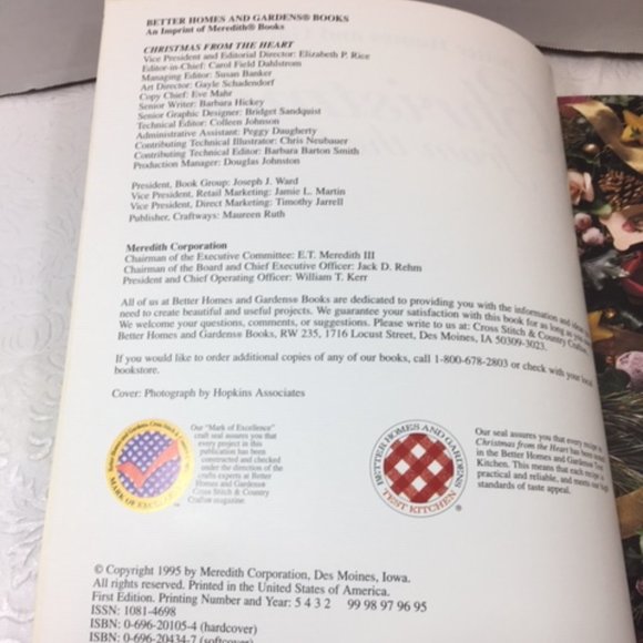 Vintage Christmas Books: Southern Living 1985 Better Homes & Gardens 1995 - Picture 5 of 16